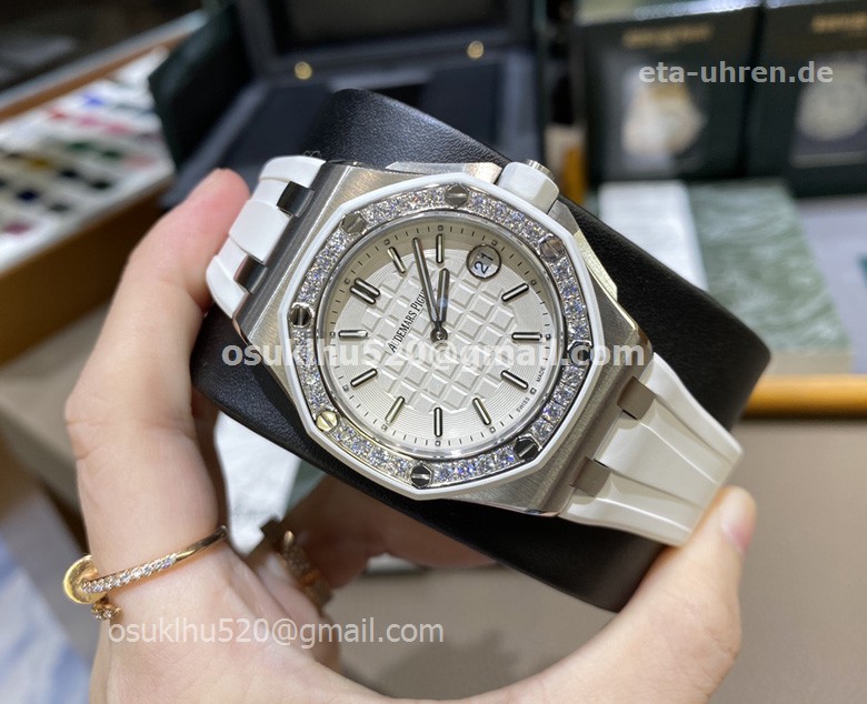 AP Royal Oak Offshore 37mm Diamond Weiße Damenuhr 57175ST
