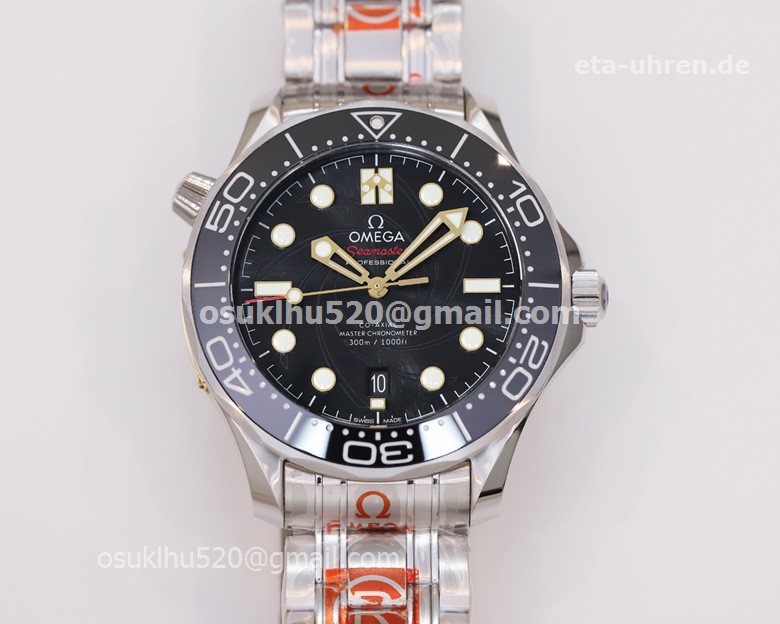 Omega Seamaster Diver 300m James Bond 42 mm Keramik Zifferblatt