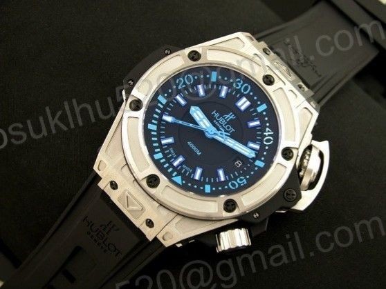 Hublot King Power Oceanographic Diver 4000 Titanium/Gummi Blue