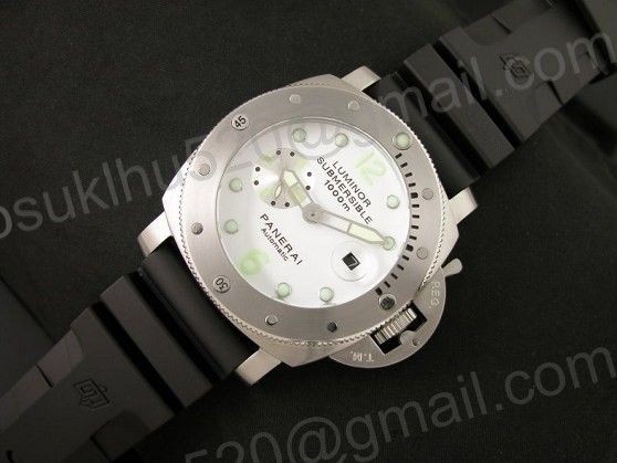 Panerai PAM243 Luminor Submersible 1000M Men große Uhr Weiß